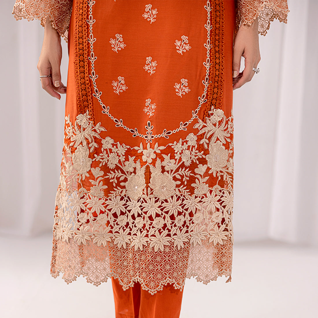 ZR-2429-B Zahra Rubab Chikan Kaari