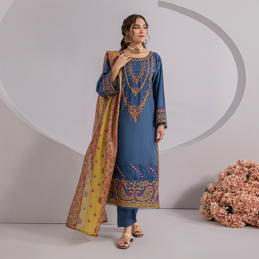ZR-2426-B Zahra Rubab Chikan Kaari