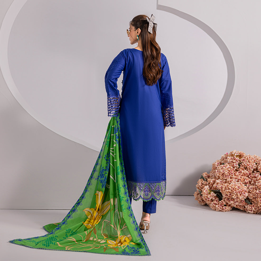 ZR-2432-A Zahra Rubab Chikan Kaari