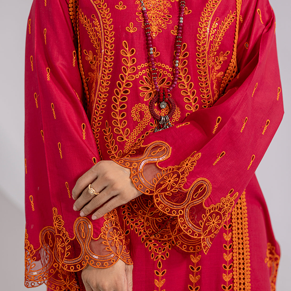 ZR-2431-B Zahra Rubab Chikan Kaari