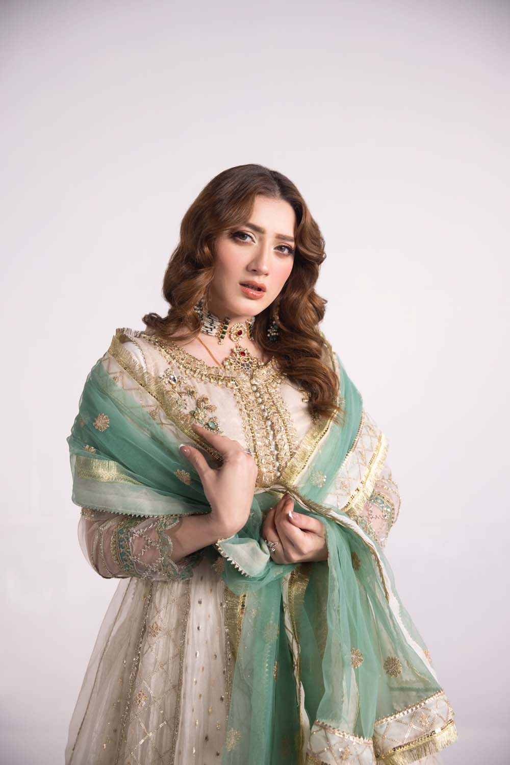 ZR-2404 | FEROZA Zahra Rubab