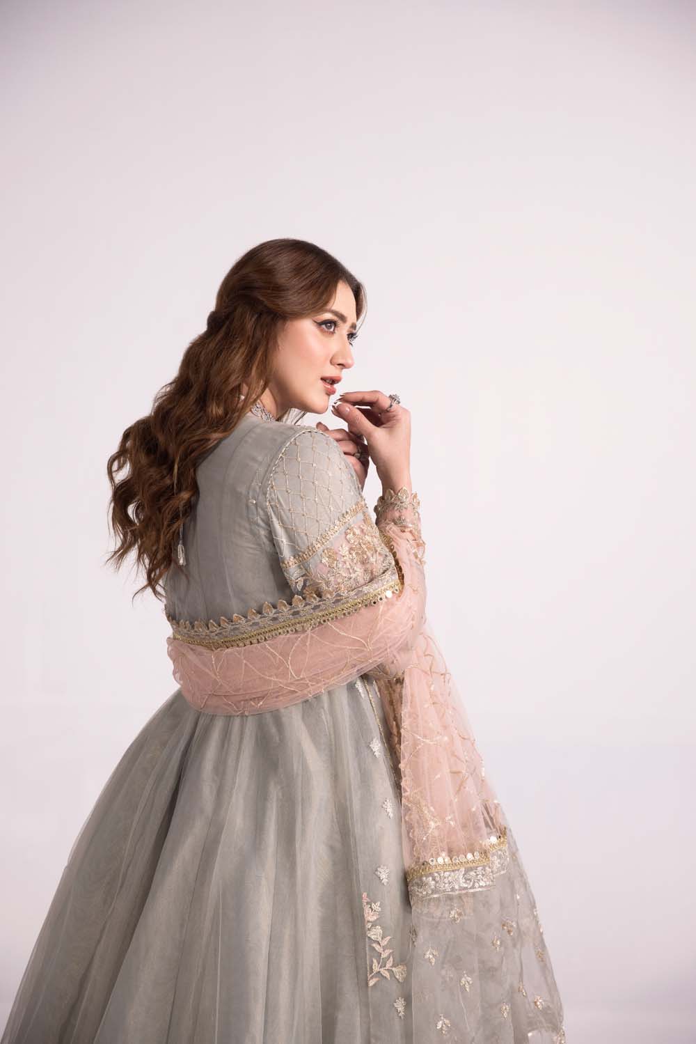ZR-2406 | GREY Zahra Rubab