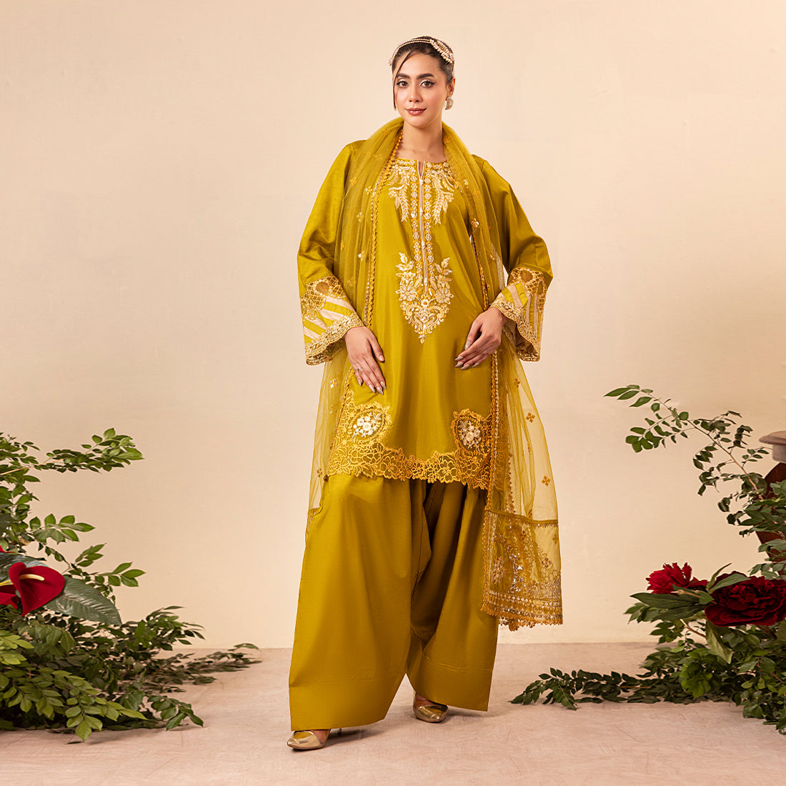 ZR-2527 | GOLD Zahra Rubab