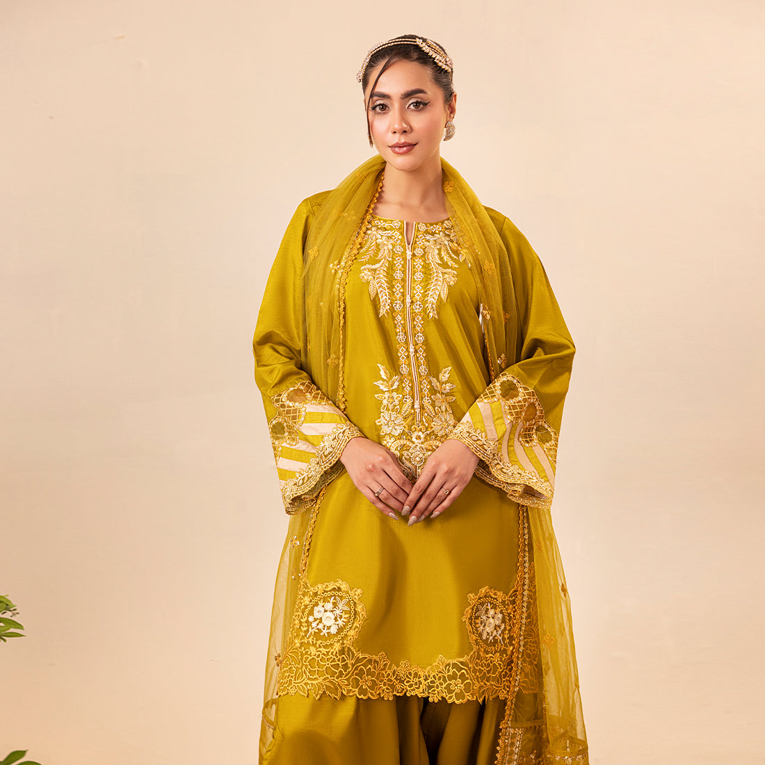 ZR-2527 | GOLD Zahra Rubab