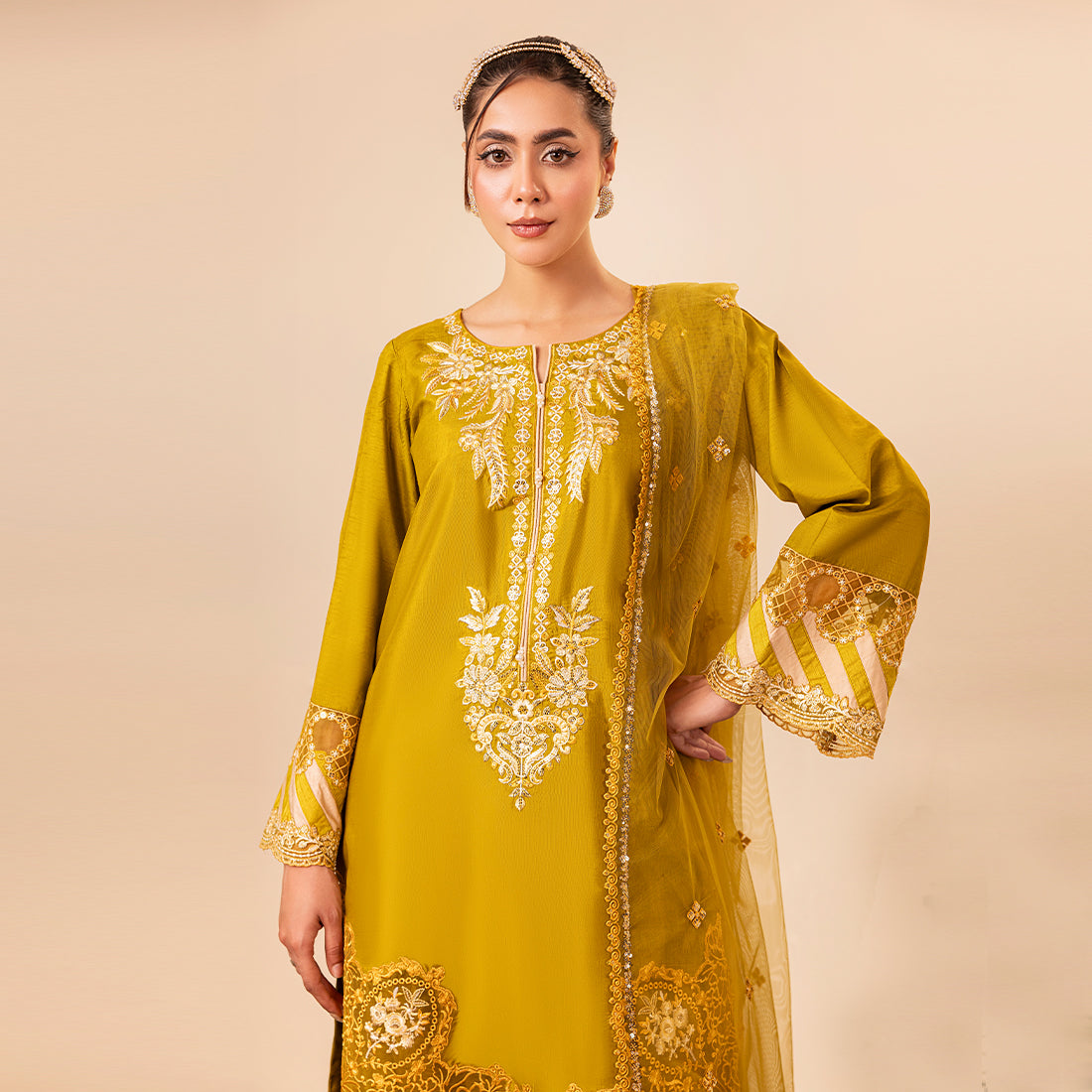 ZR-2527 | GOLD Zahra Rubab