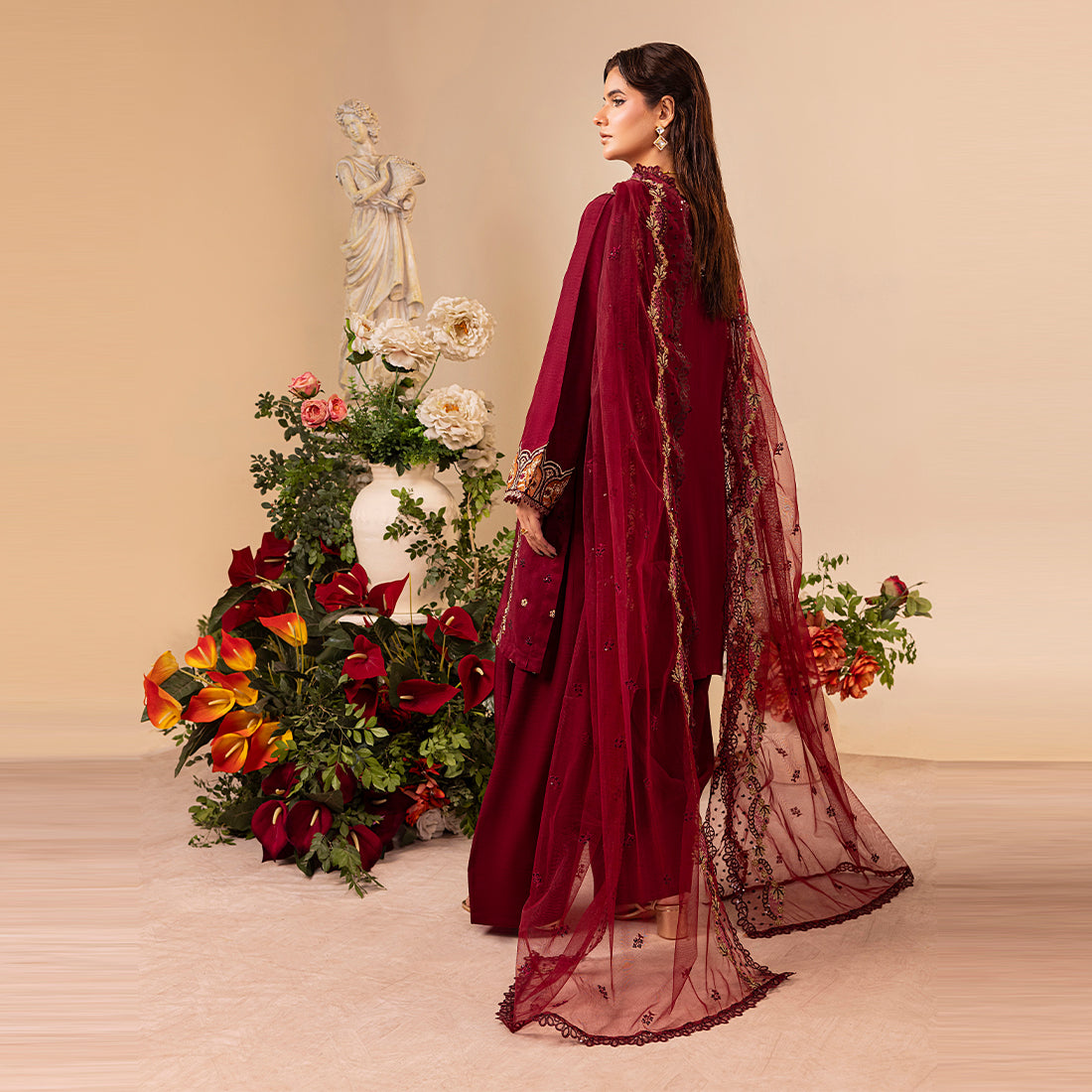 ZR-2528 | BURGUNDY Zahra Rubab