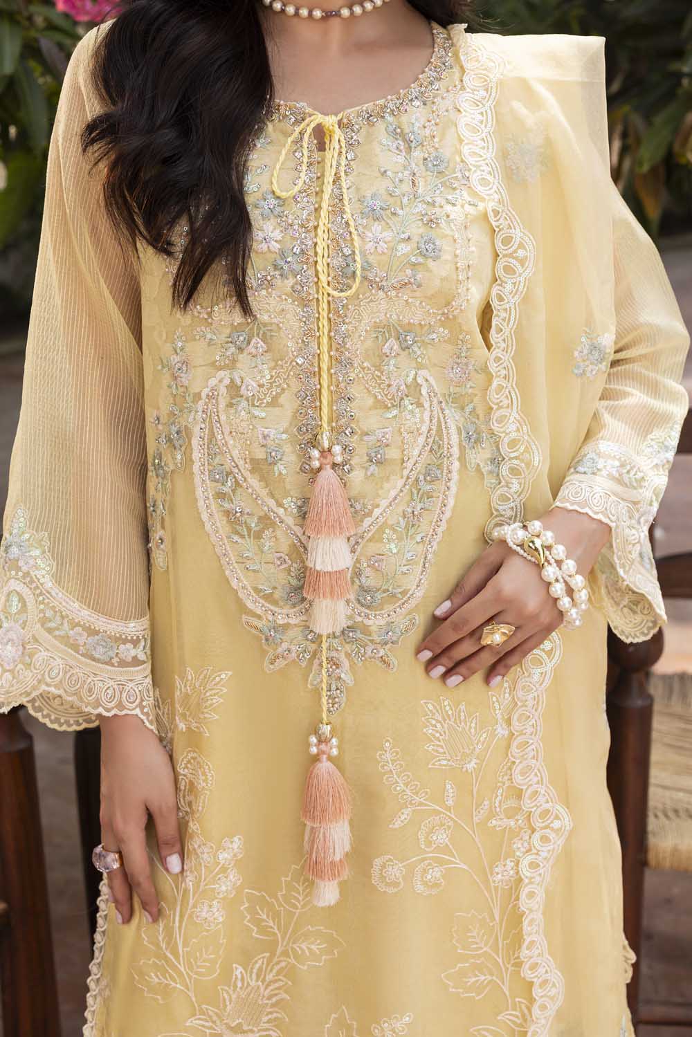 ZR-2545 | SPRING BLOSSOM Zahra Rubab