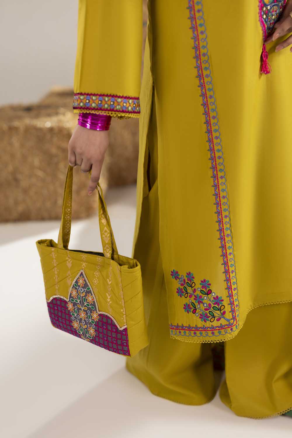 ZR-2614 | LIME YELLOW Zahra Rubab