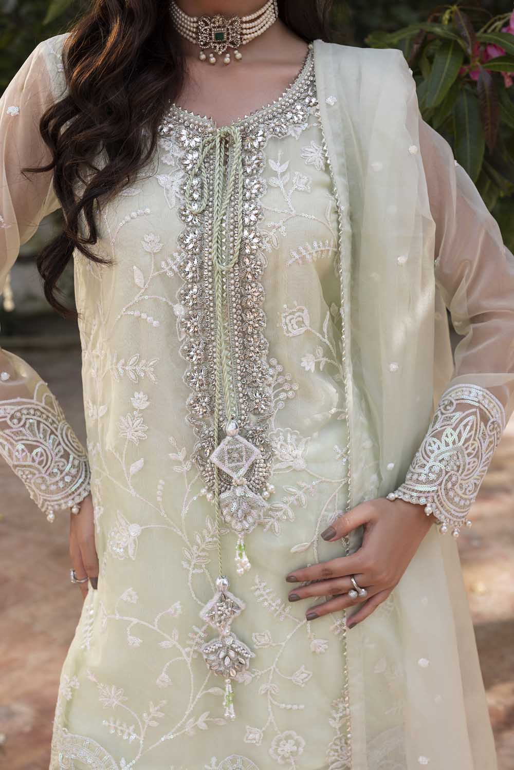 ZR-2548 | CRYSTAL GREEN Zahra Rubab
