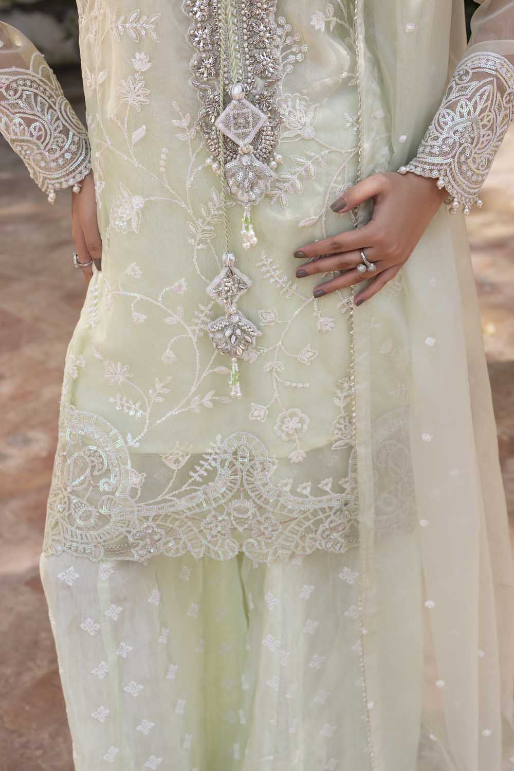 ZR-2548 | CRYSTAL GREEN Zahra Rubab