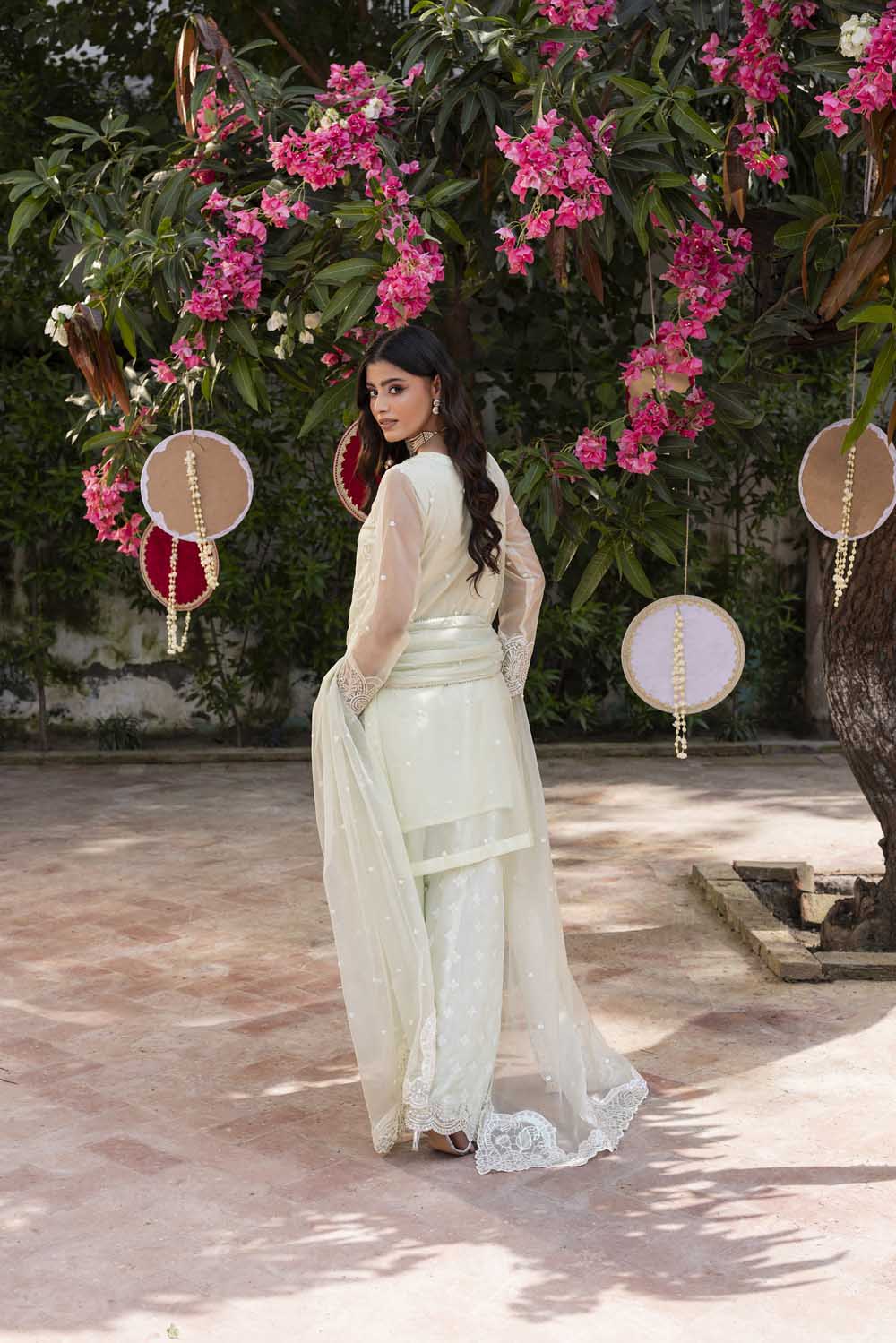 ZR-2548 | CRYSTAL GREEN Zahra Rubab