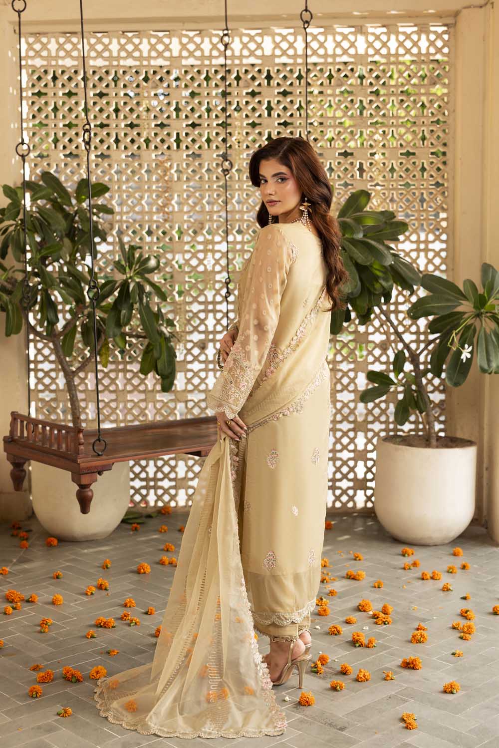 ZR-2546 | SILK STONE Zahra Rubab