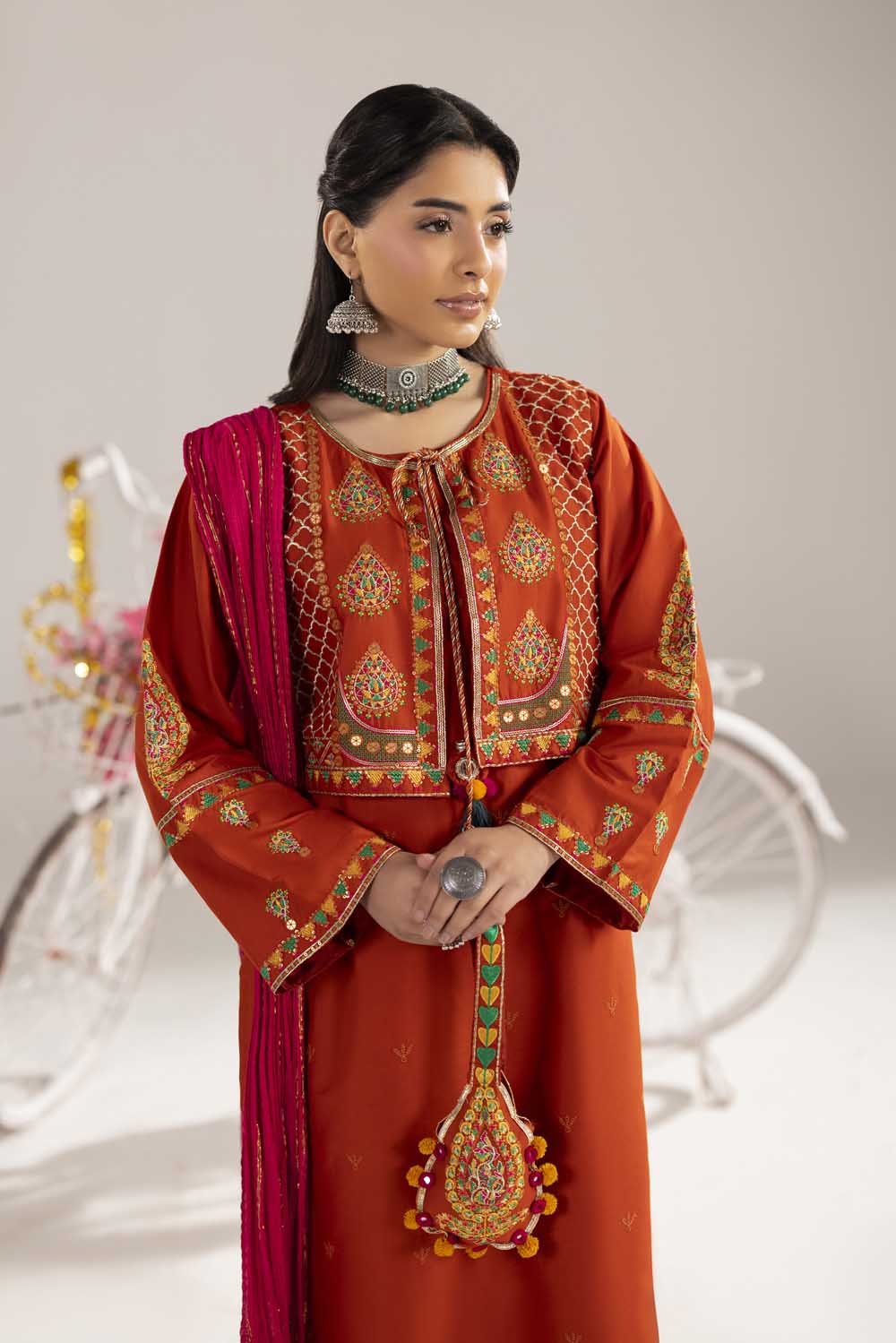 ZR-2613 | RUST Zahra Rubab
