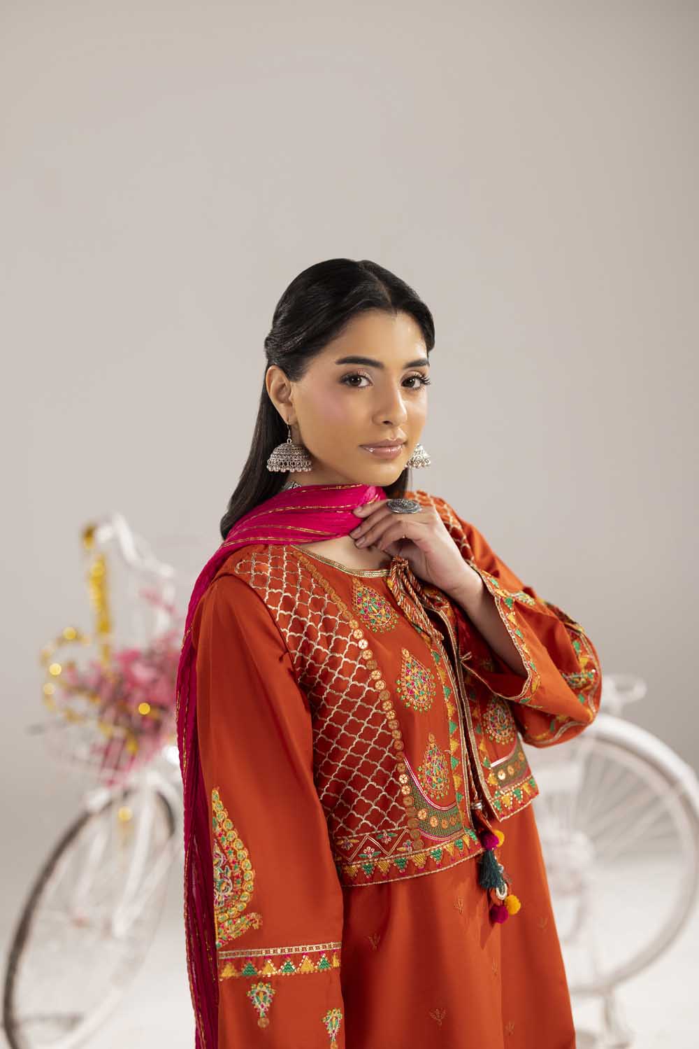 ZR-2613 | RUST Zahra Rubab