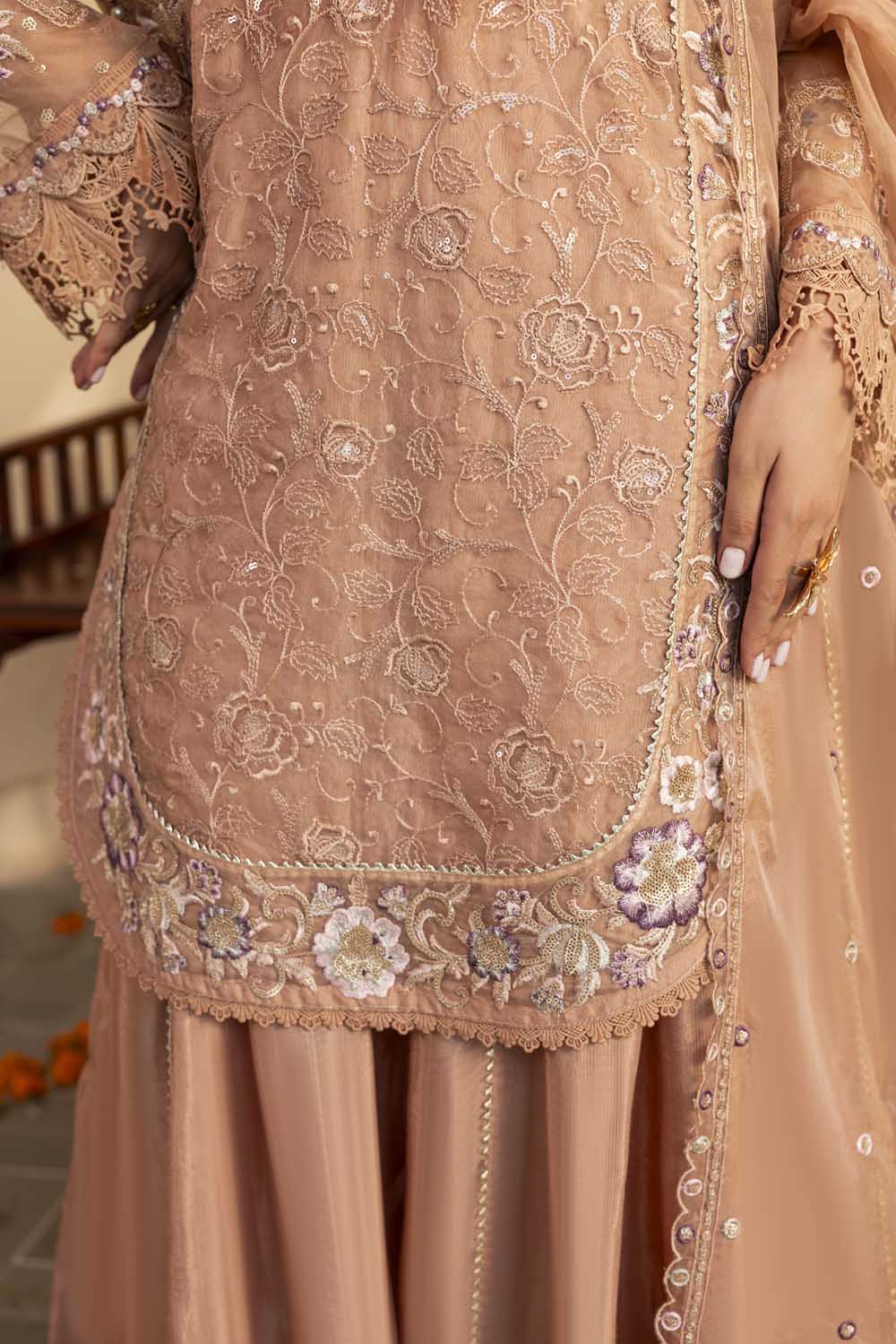 ZR-2549 | HONEY DEW Zahra Rubab
