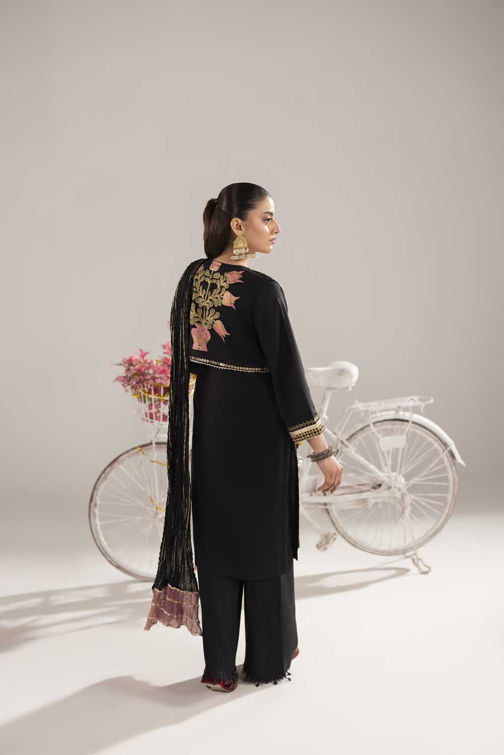 ZR-2612 | BLACK Zahra Rubab