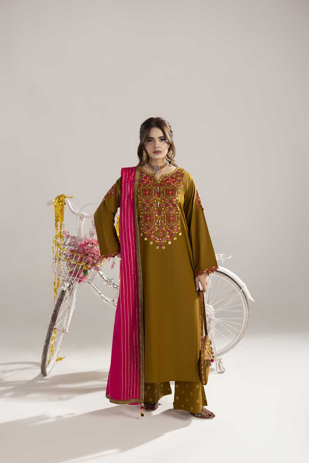 ZR-2615 | FAWN Zahra Rubab