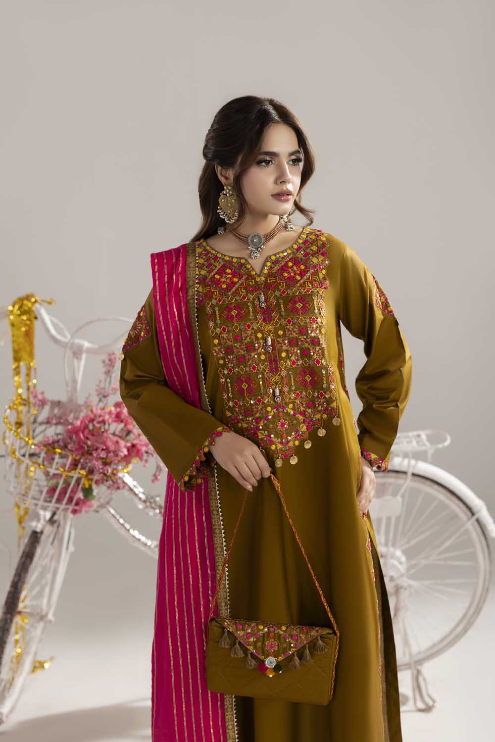 ZR-2615 | FAWN Zahra Rubab