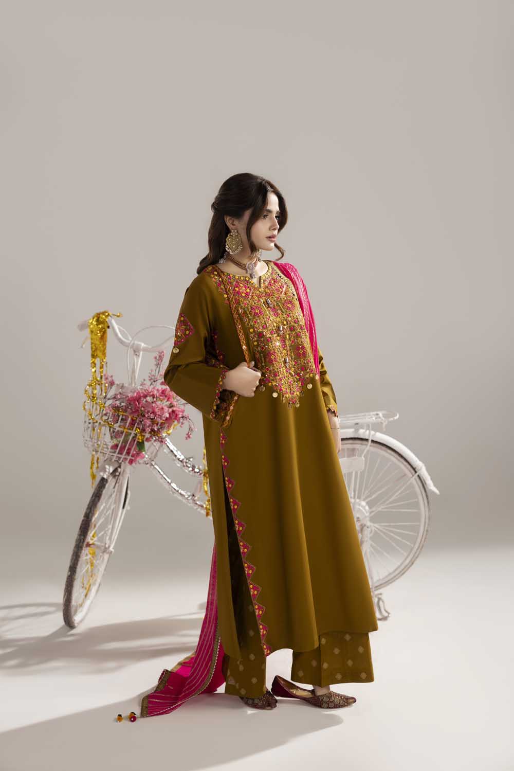 ZR-2615 | FAWN Zahra Rubab