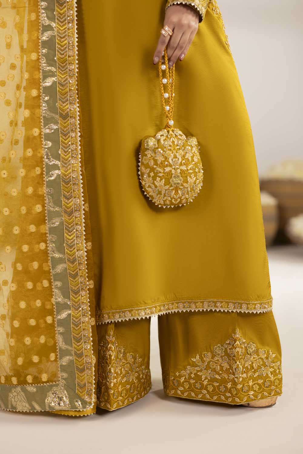 ZR-2603 | MUSTARD Zahra Rubab