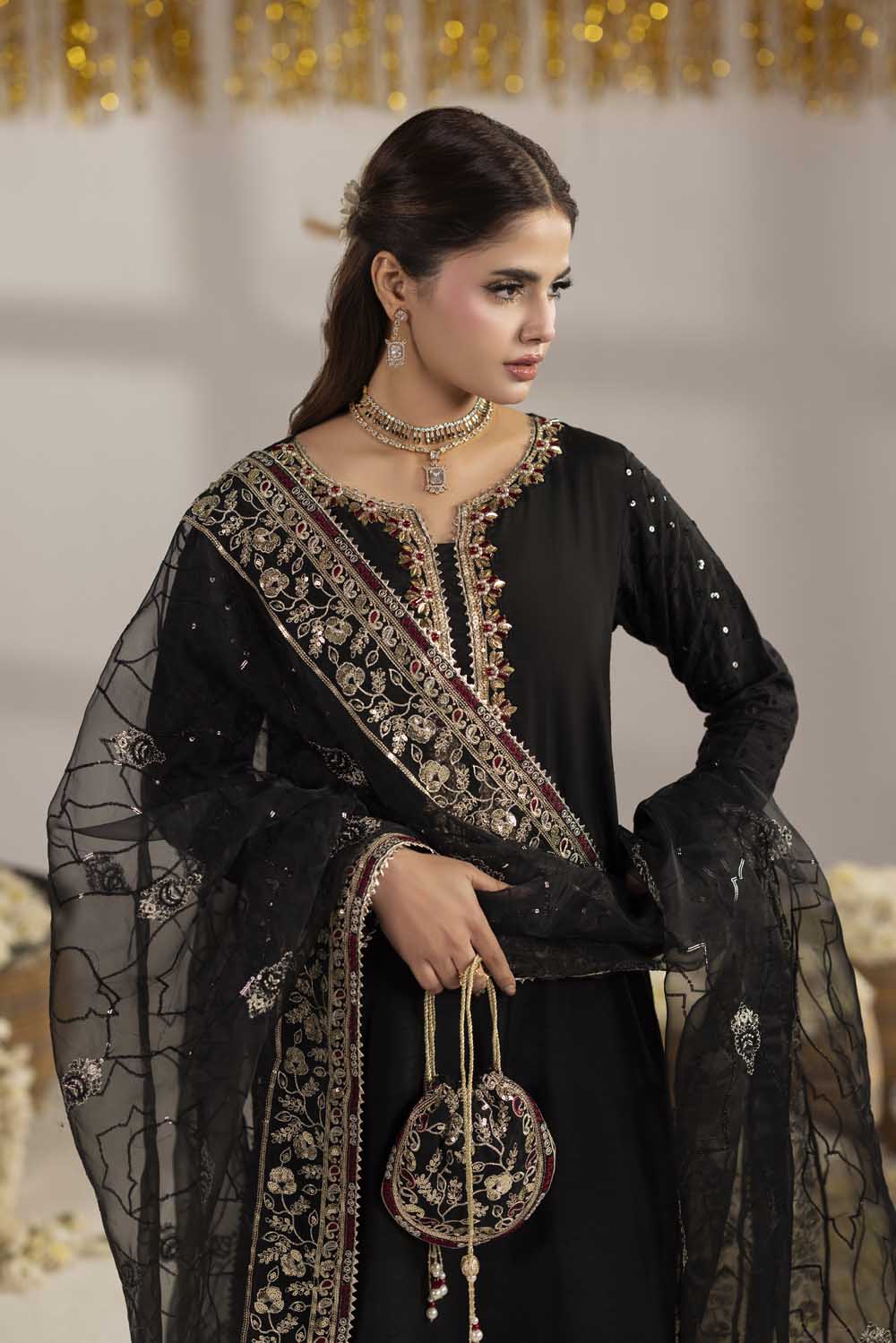 ZR-2602 | BLACK Zahra Rubab