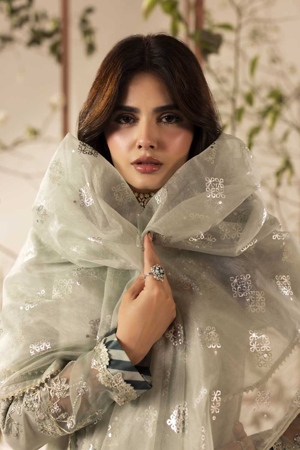 ZR-2606 | AQUA Zahra Rubab