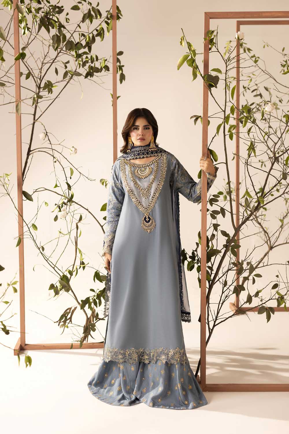 ZR-2609 | ICE BLUE Zahra Rubab