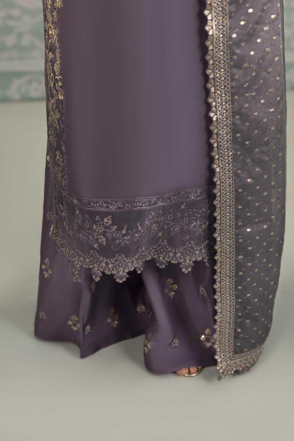 ZR-2556 | MAUVE Zahra Rubab