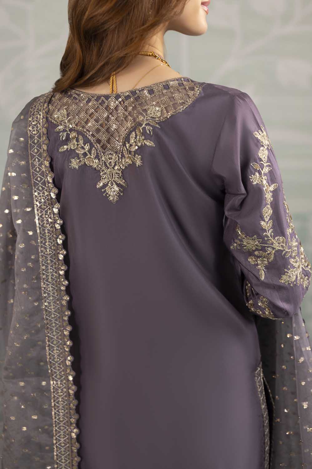 ZR-2556 | MAUVE Zahra Rubab