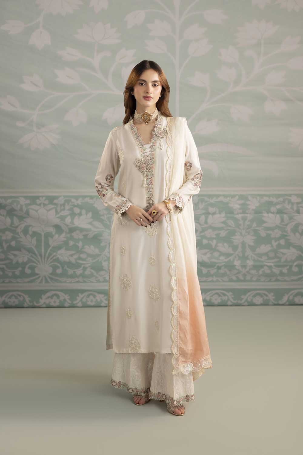 ZR-2559 | PEARL Zahra Rubab
