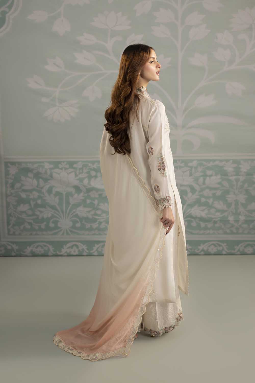 ZR-2559 | PEARL Zahra Rubab