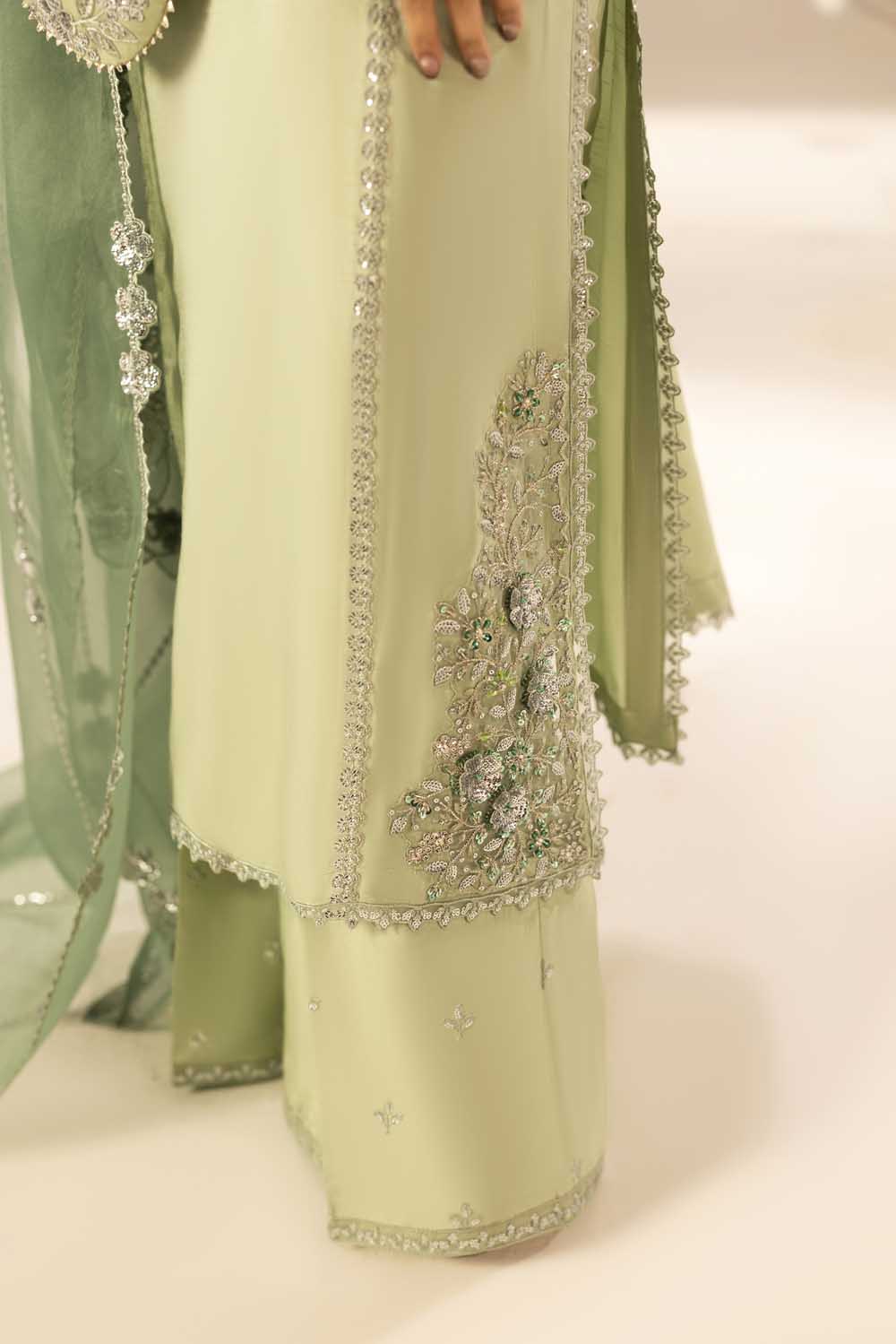 ZR-2608 | MINT Zahra Rubab