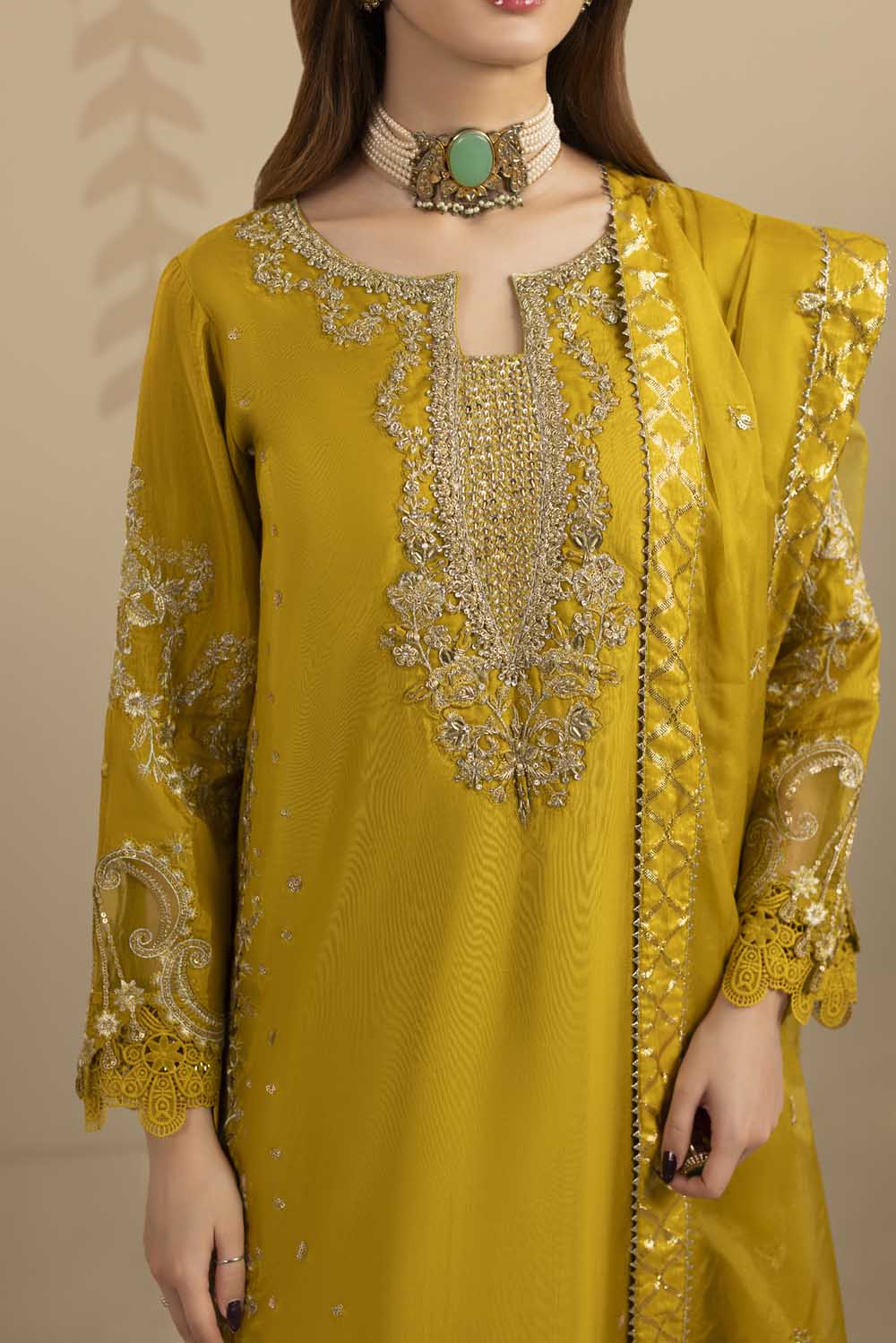 ZR-2561 | DHAANI Zahra Rubab