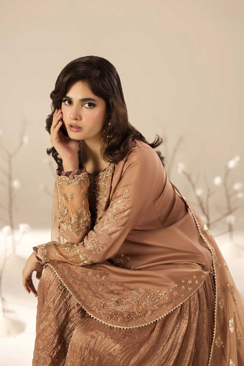 ZR-2606 | T-PINK Zahra Rubab