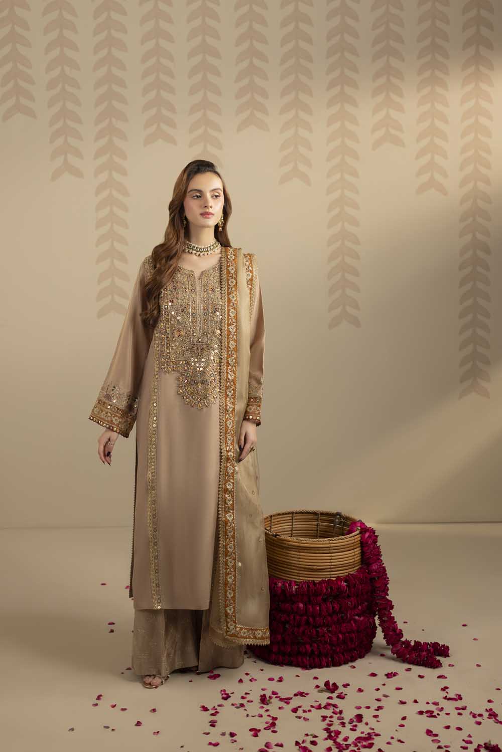 ZR-2560 | GOLD Zahra Rubab