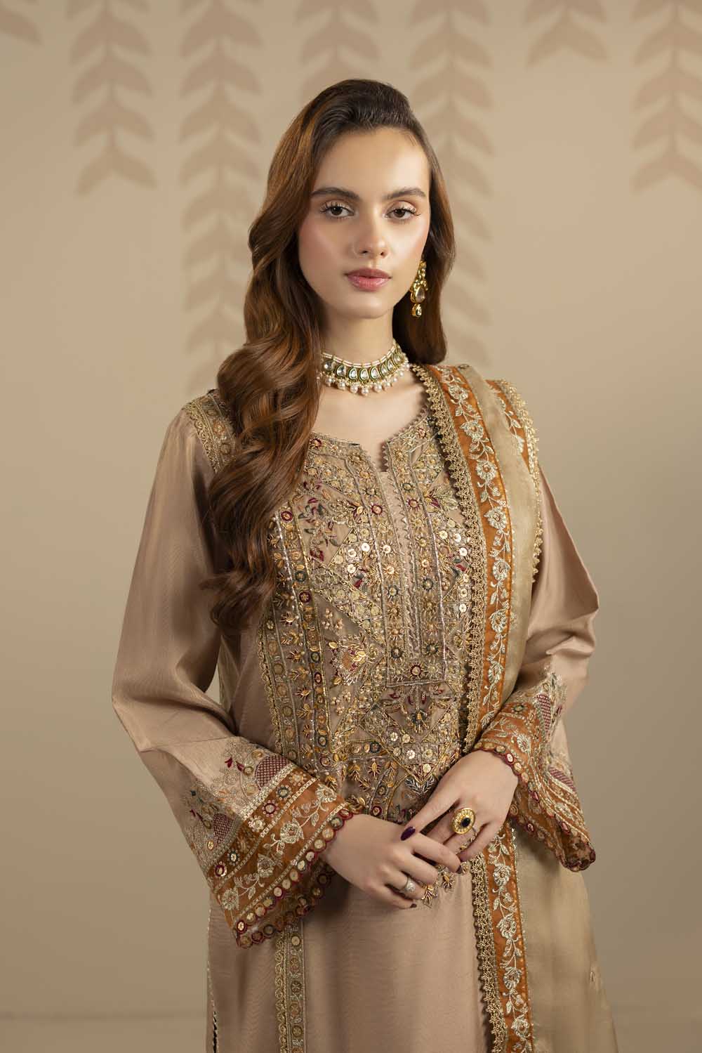 ZR-2560 | GOLD Zahra Rubab