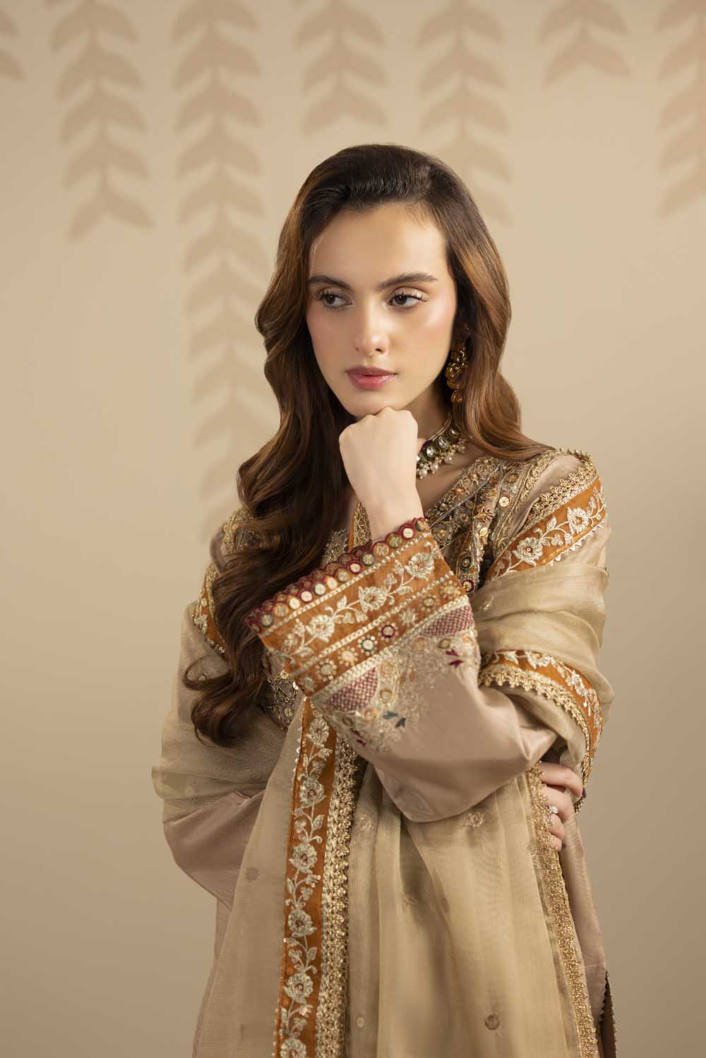 ZR-2560 | GOLD Zahra Rubab