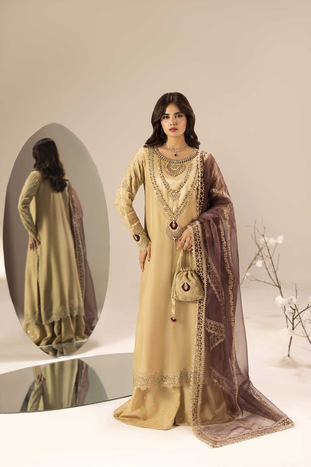 ZR-2609 | GOLD Zahra Rubab