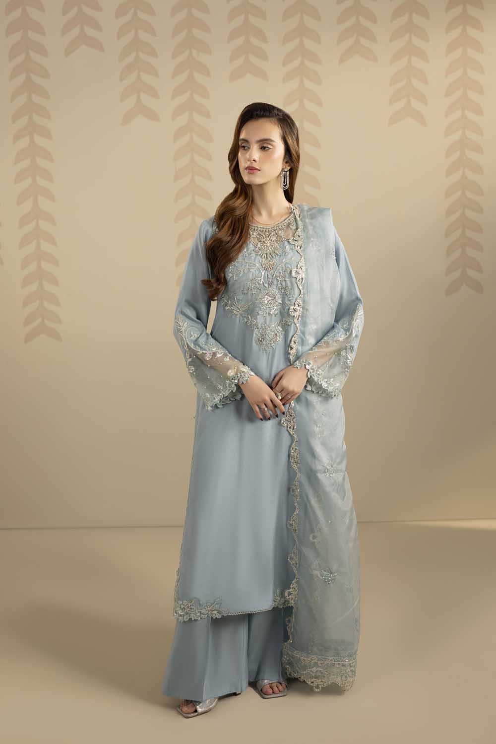 ZR-2558 | ICE BLUE Zahra Rubab