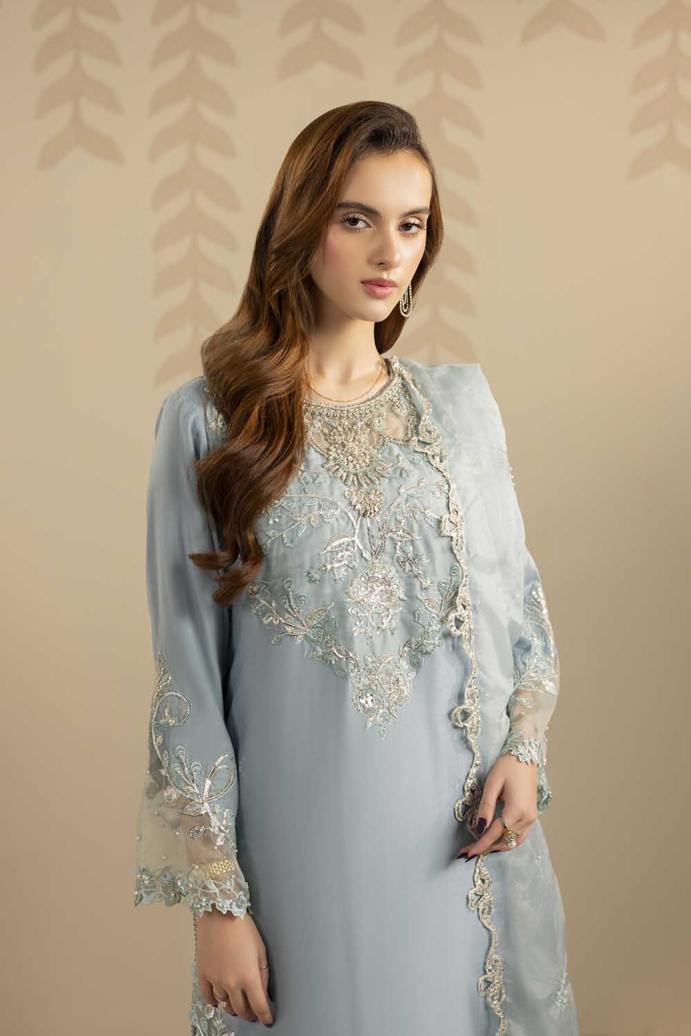 ZR-2558 | ICE BLUE Zahra Rubab