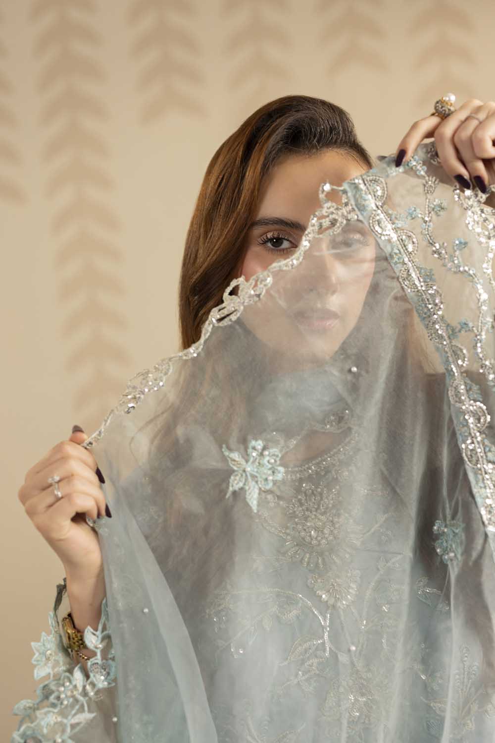 ZR-2558 | ICE BLUE Zahra Rubab