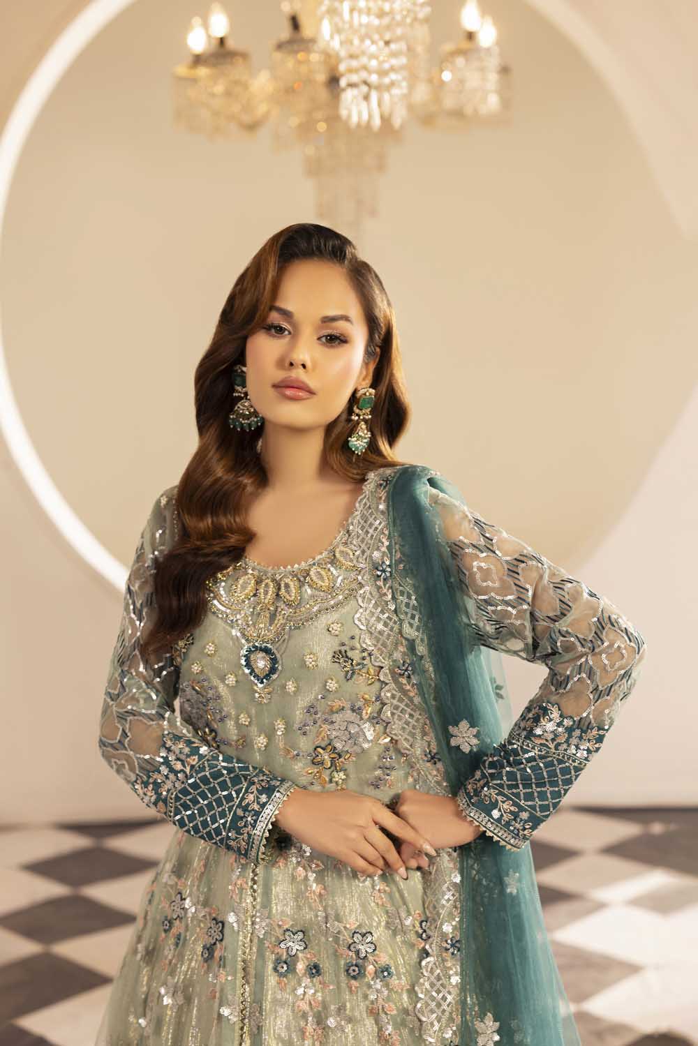 ZR-2587 | TEAL Zahra Rubab