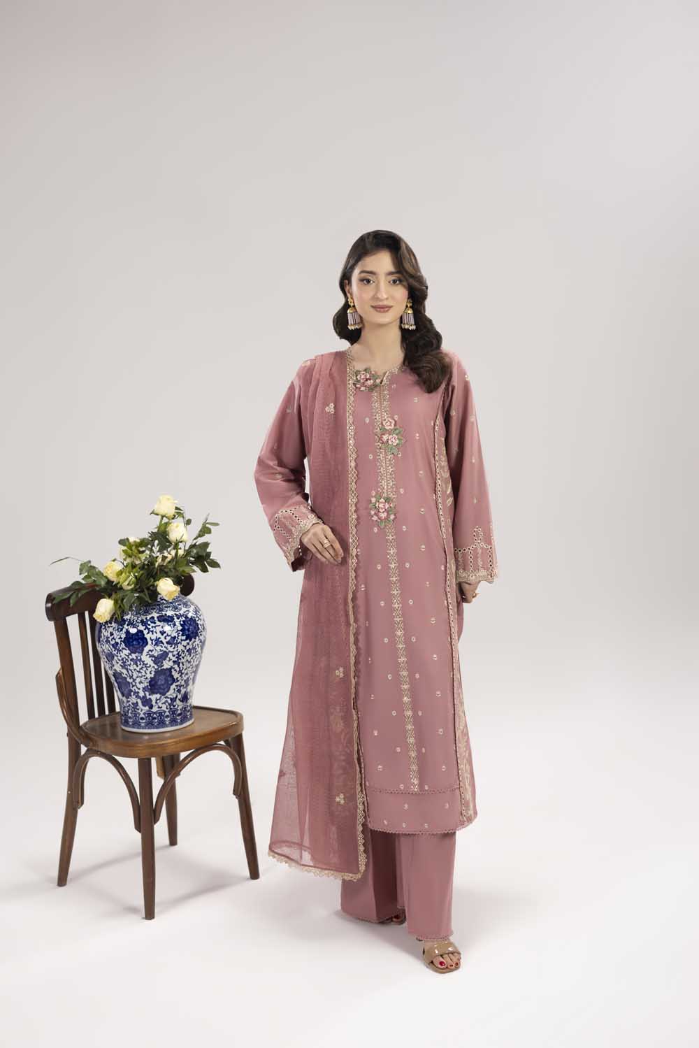 ZR-2619 | T-PINK Zahra Rubab