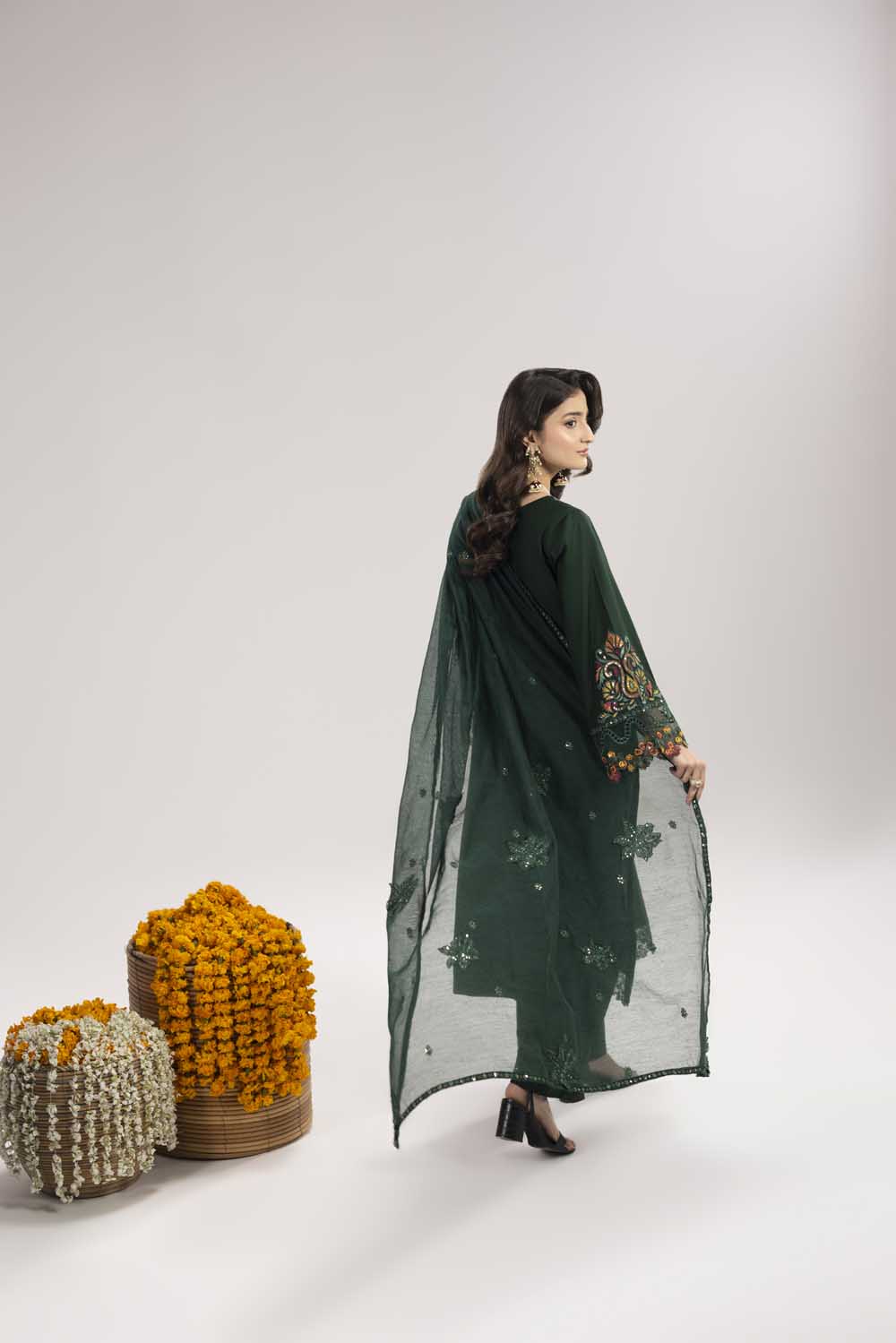 ZR-2618 | BOTTLE GREEN Zahra Rubab