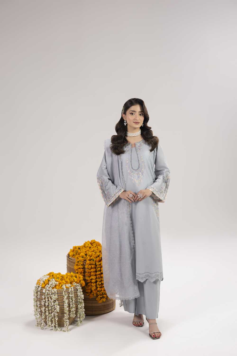 ZR-2617 | GRAY Zahra Rubab