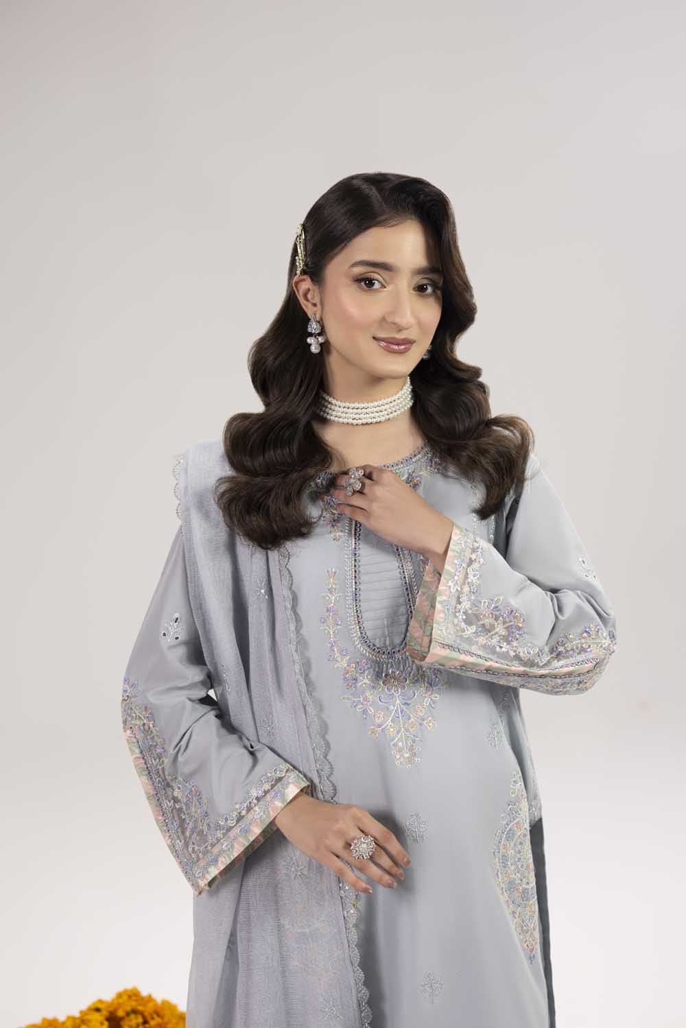 ZR-2617 | GRAY Zahra Rubab