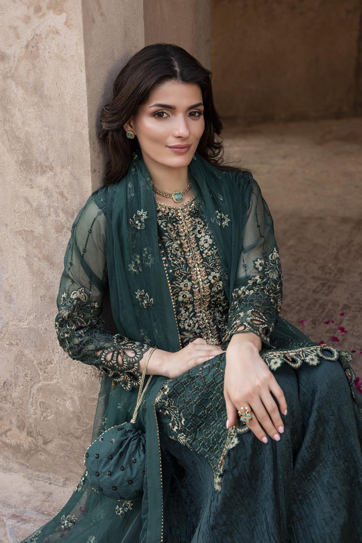 ZR-2550 | DILRAS Zahra Rubab