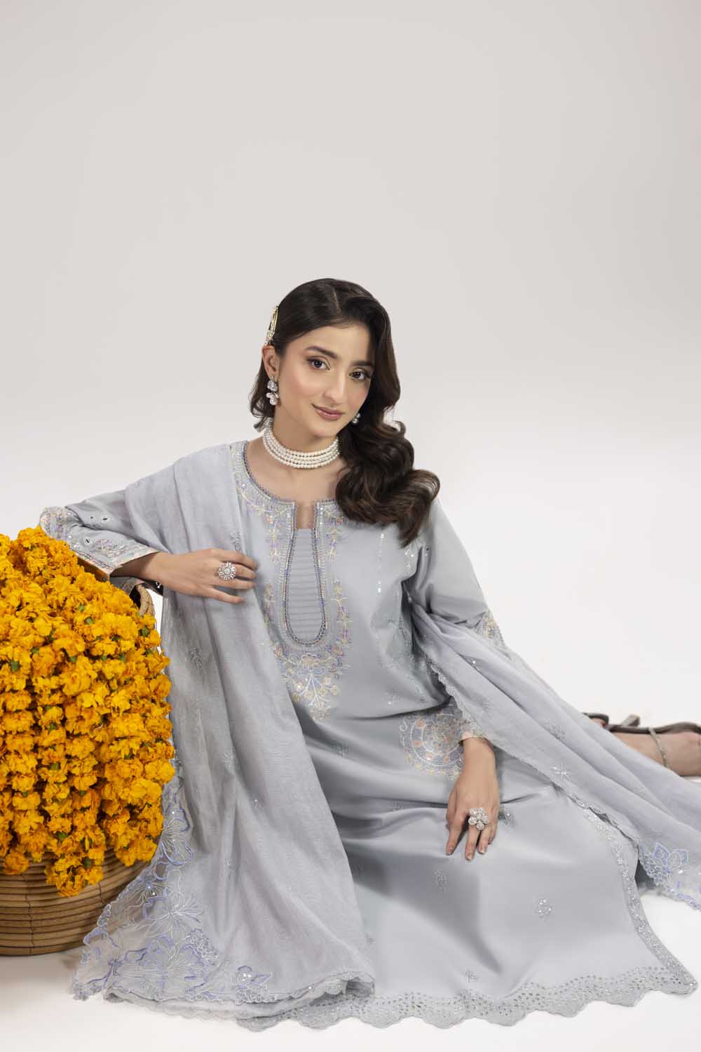 ZR-2617 | GRAY Zahra Rubab