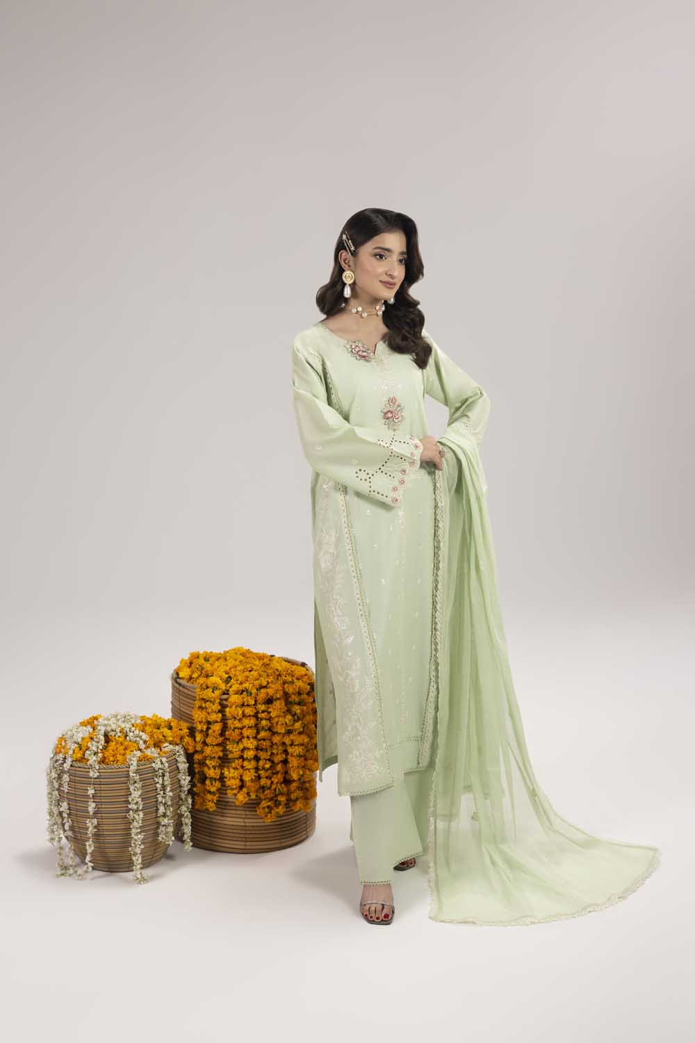 ZR-2619 | PISTA Zahra Rubab
