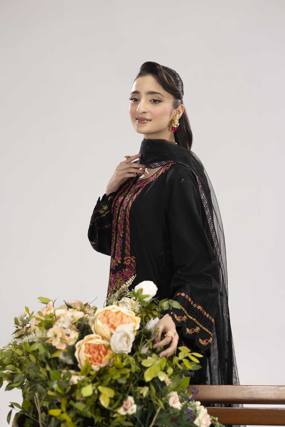 ZR-2622 | BLACK Zahra Rubab